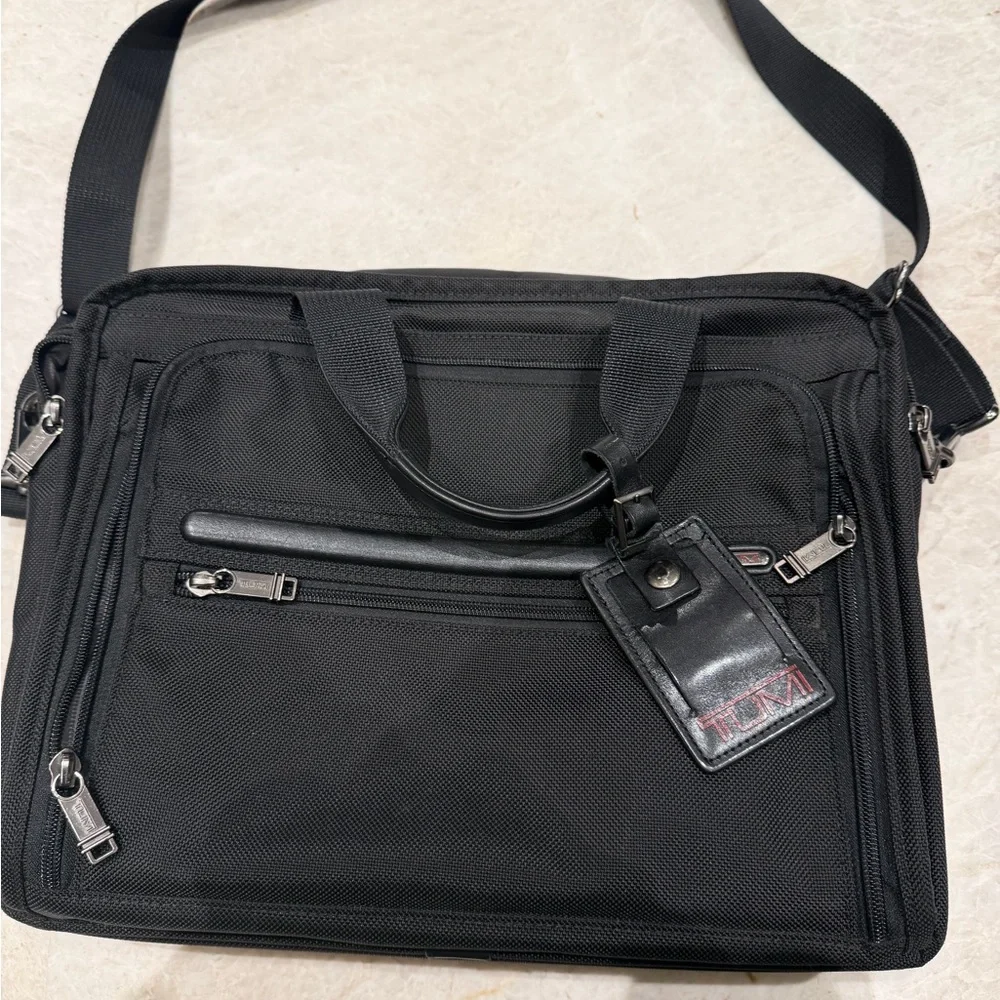 Tumi Black Men's Bag briefcase messenger bag
